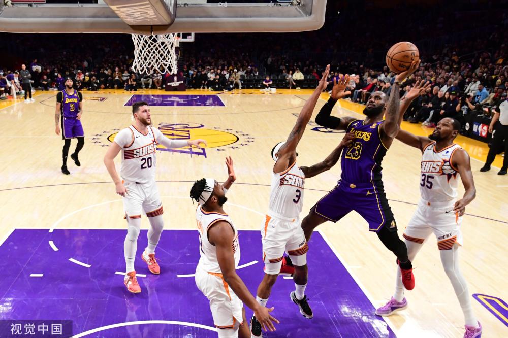 还是与队友 还是与队友